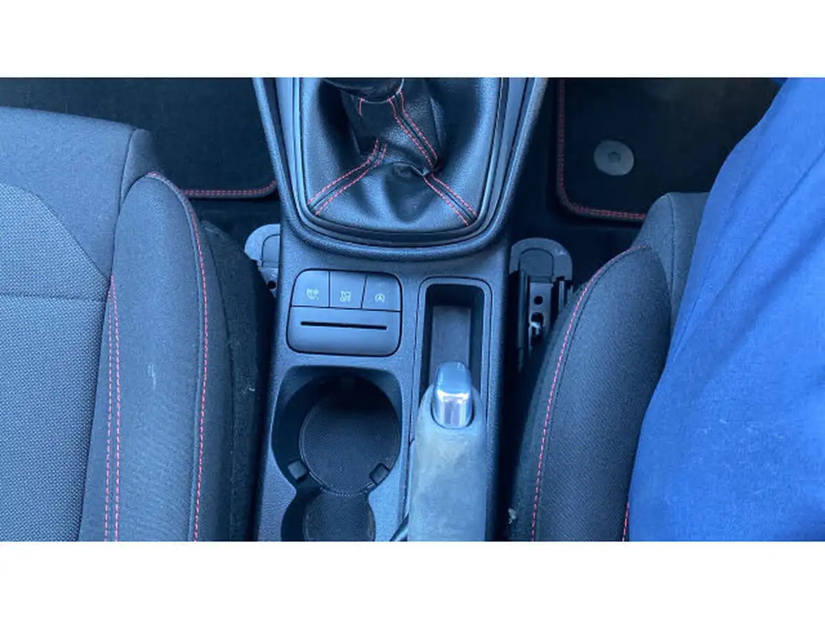 2022-ford-fiesta-10t-st-line-100ps-5d-big-28