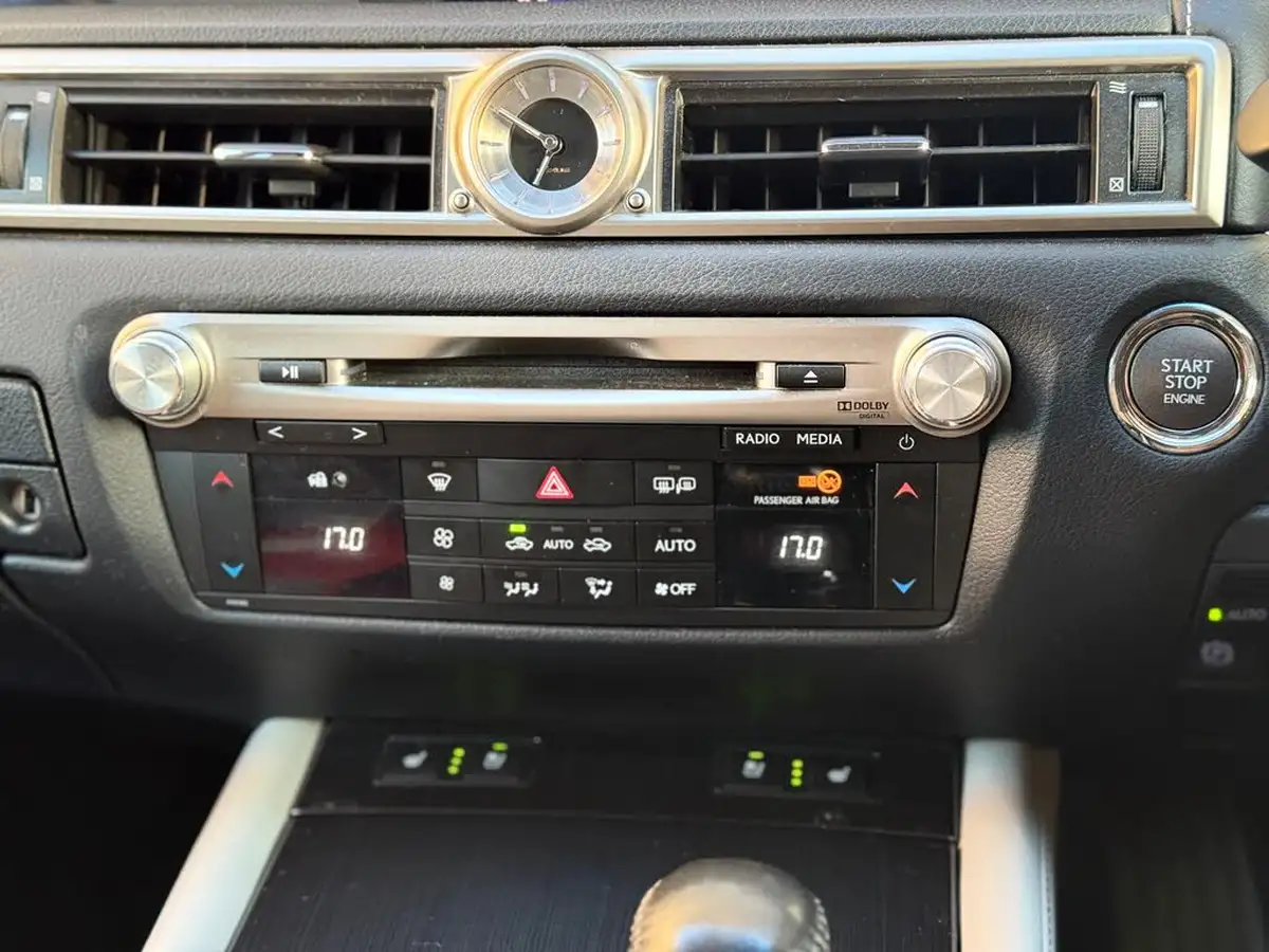 2013-lexus-gs-250-25-luxury-auto-big-9