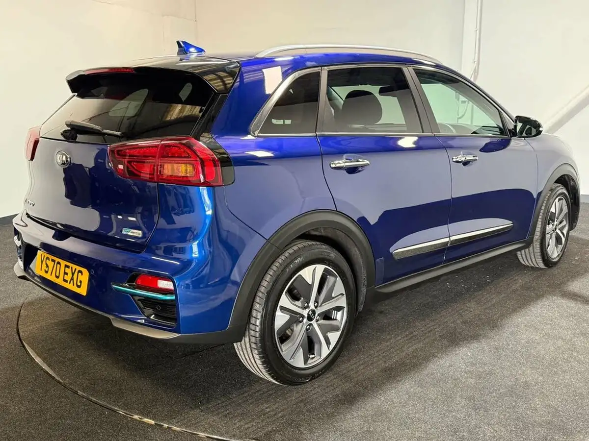 2021-kia-e-niro-ev-4-big-7