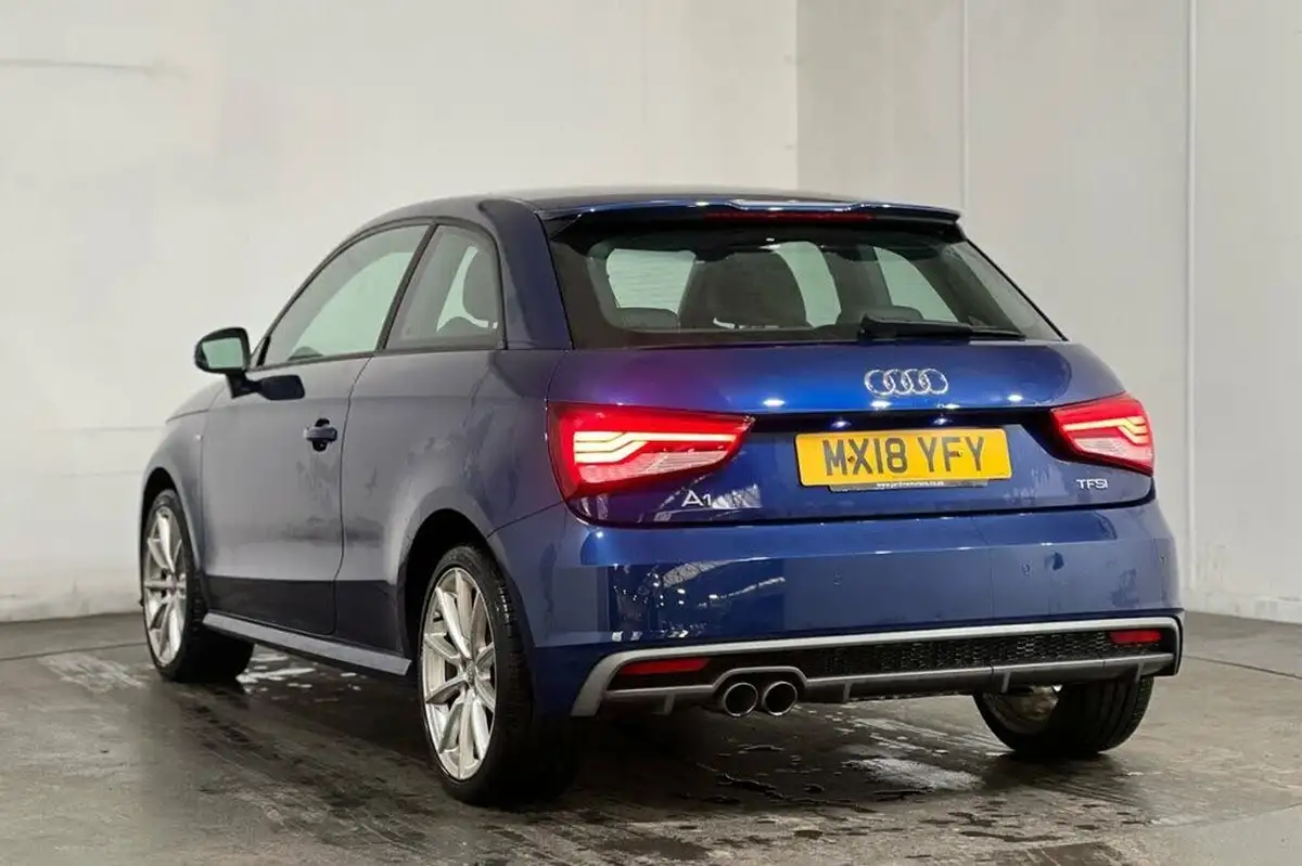 2018-audi-a1-14-tfsi-s-line-nav-150ps-cod-hatchback-3d-big-14