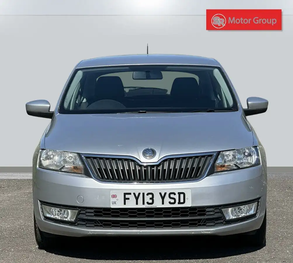 2013-skoda-rapid-12-se-105ps-greentech-big-1