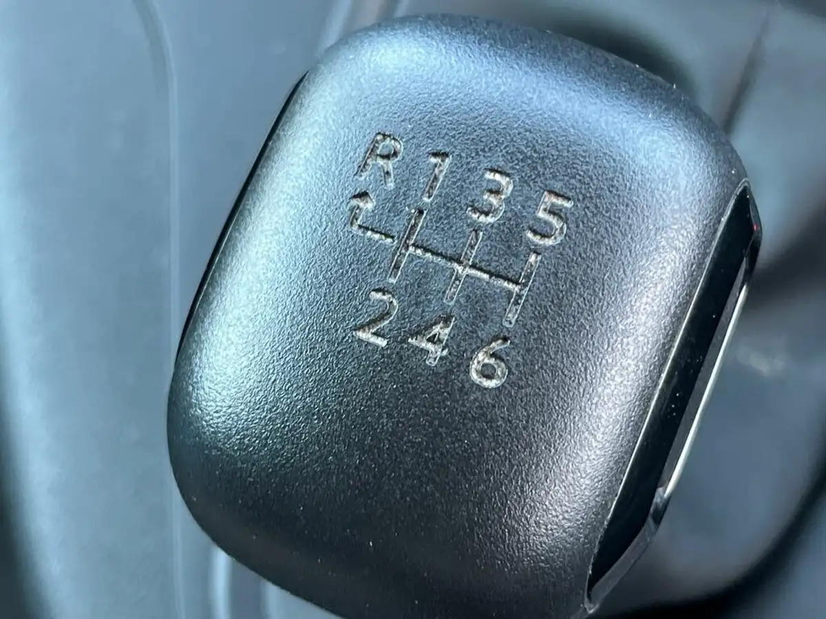 2023-peugeot-partner-15-bluehdi-1000-professional-premium-100pseu6d-ss-big-20