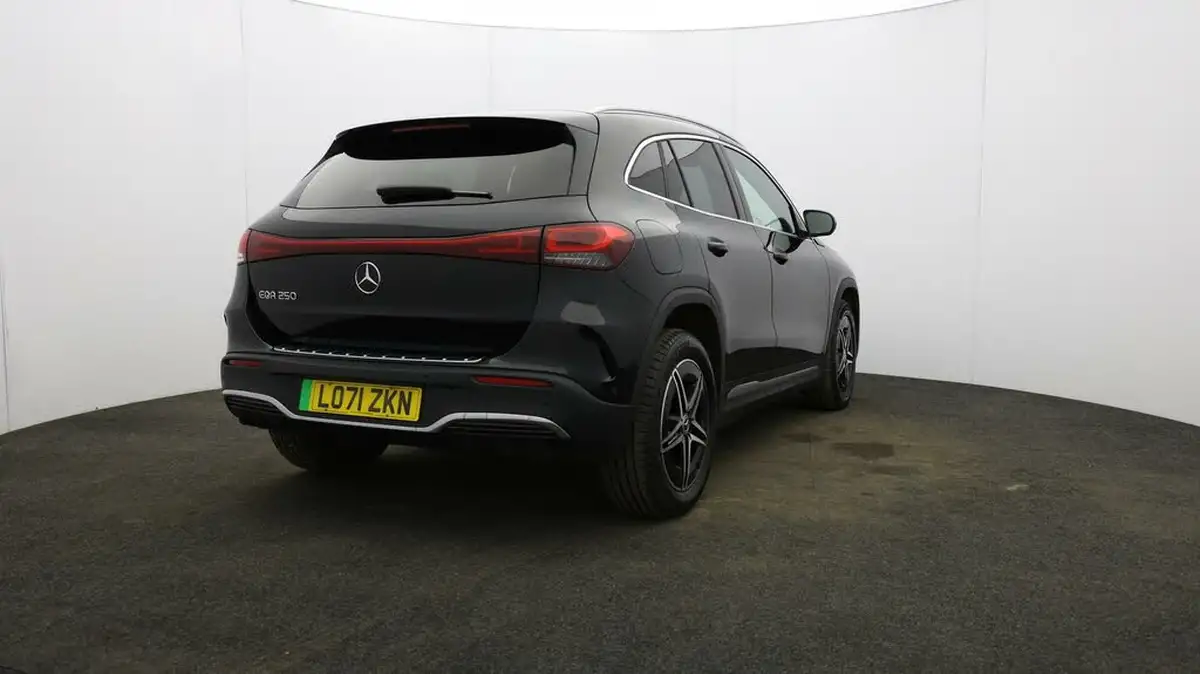2022-mercedes-benz-eqa-e-eqa-250-amg-line-big-55