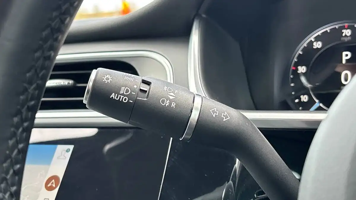 2023-jaguar-i-pace-ev400-hse-black-big-34