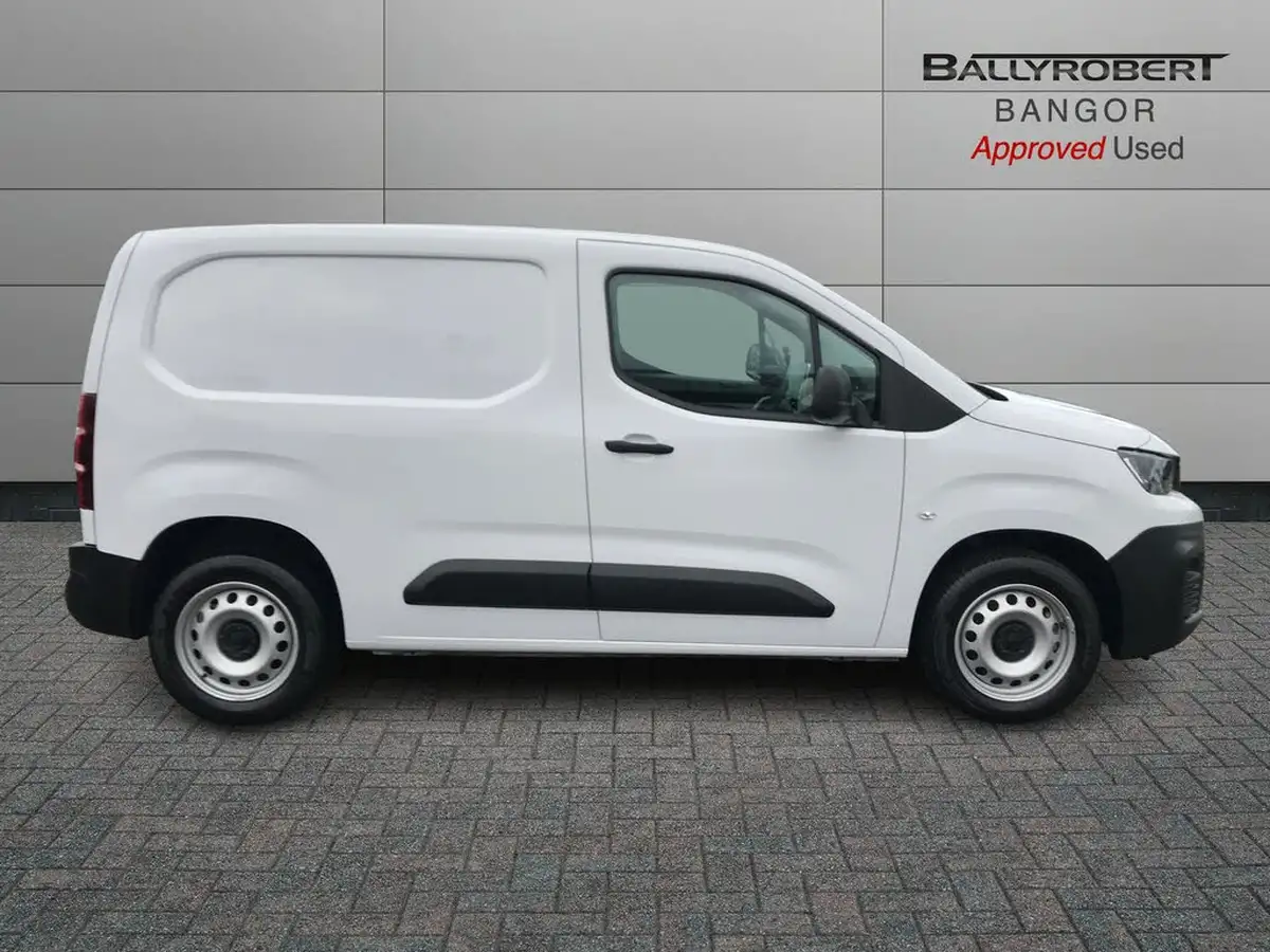 2023-peugeot-partner-15-bluehdi-1000-professional-premium-100pseu6d-big-8