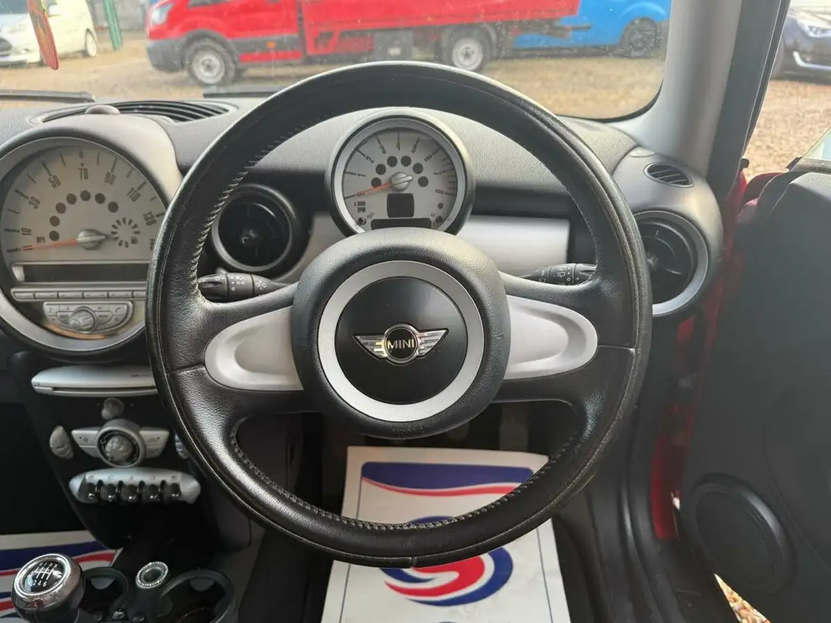 2008-mini-cooper-14-one-95bhp-big-22