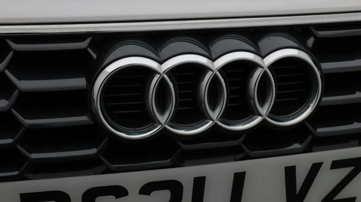 2021-audi-a3-14-40-tfsi-e-sport-big-23