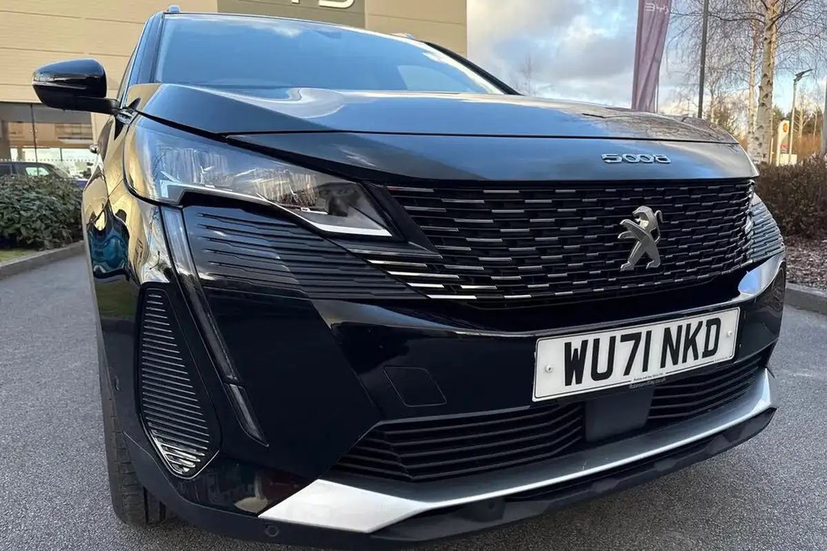 2021-peugeot-5008-suv-15-bluehdi-allure-premium-eat8-big-8