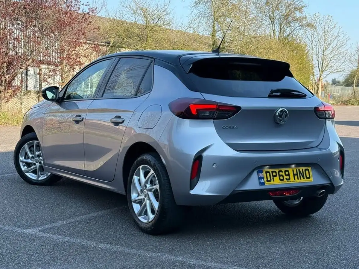 2020-vauxhall-corsa-12-turbo-sri-100ps-big-1