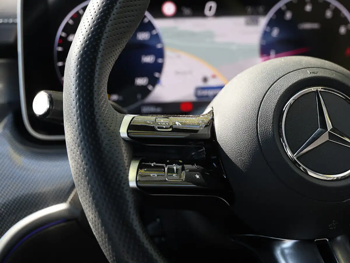 2024-mercedes-benz-c-class-15-c200-amg-line-204ps-estate-5d-1496cc-big-8