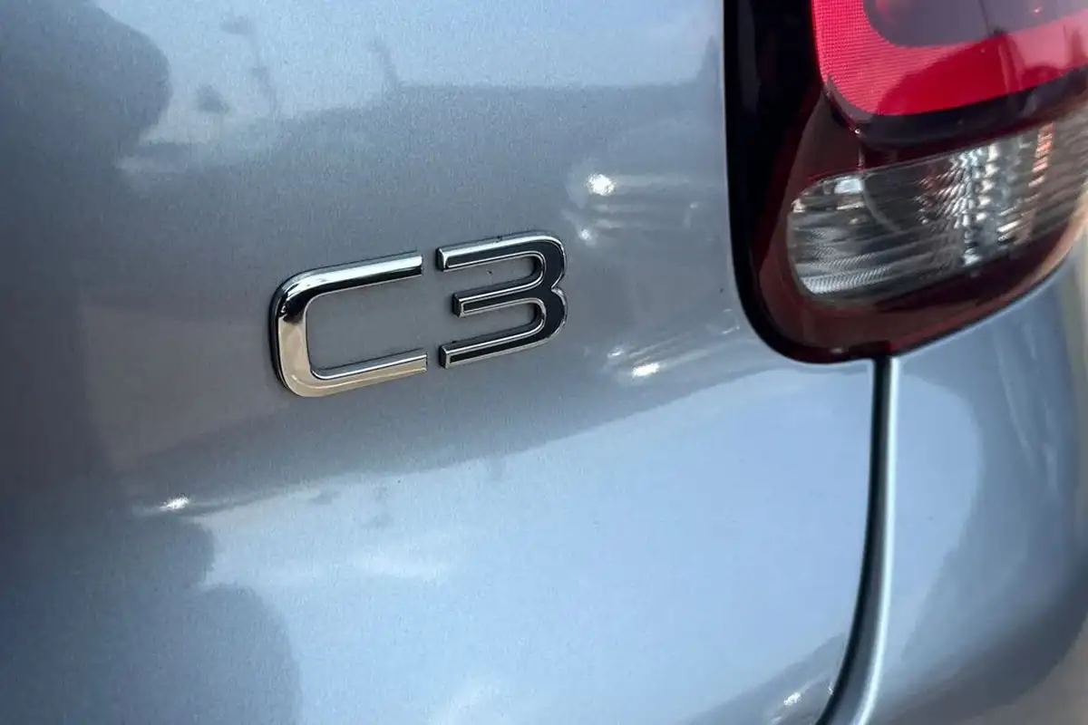 2019-citroen-c3-12-puretech-flair-nav-edition-82ps-ss-big-24