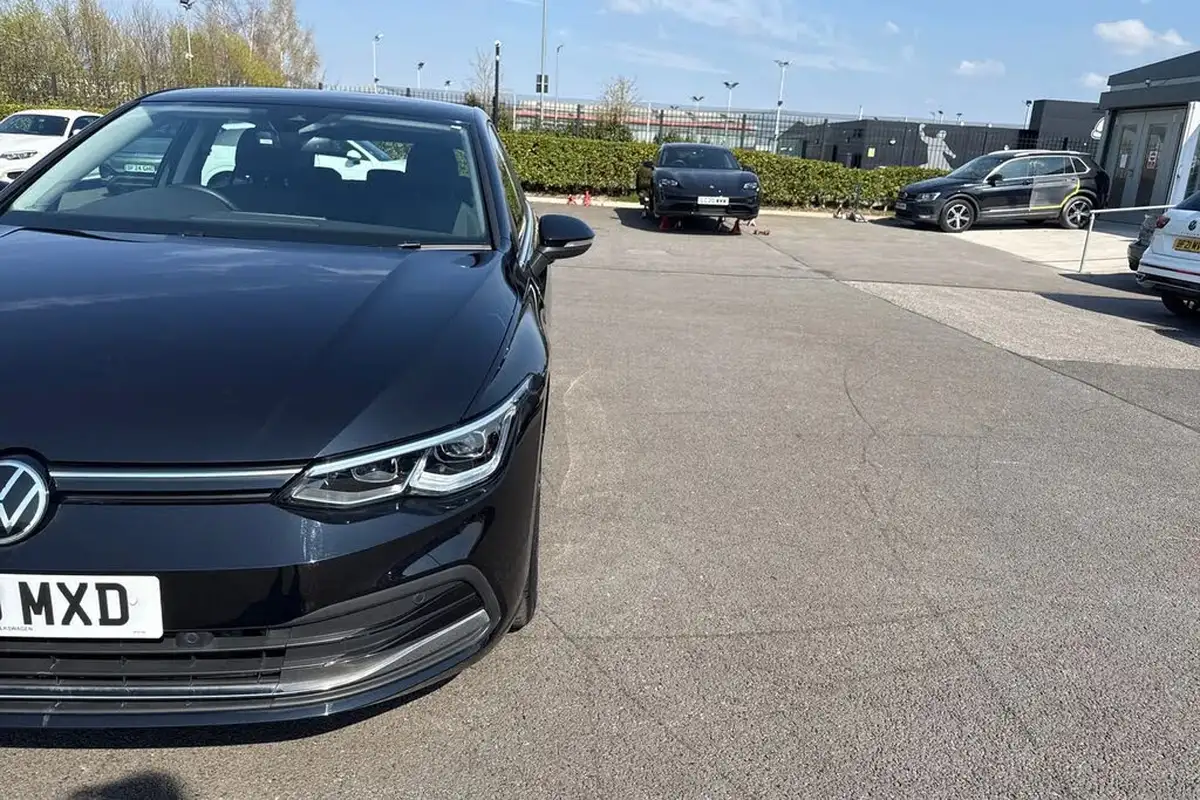 2020-volkswagen-golf-15-etsi-style-150ps-hatchback-big-25