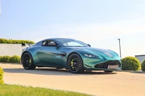 2022 Aston Martin Vantage