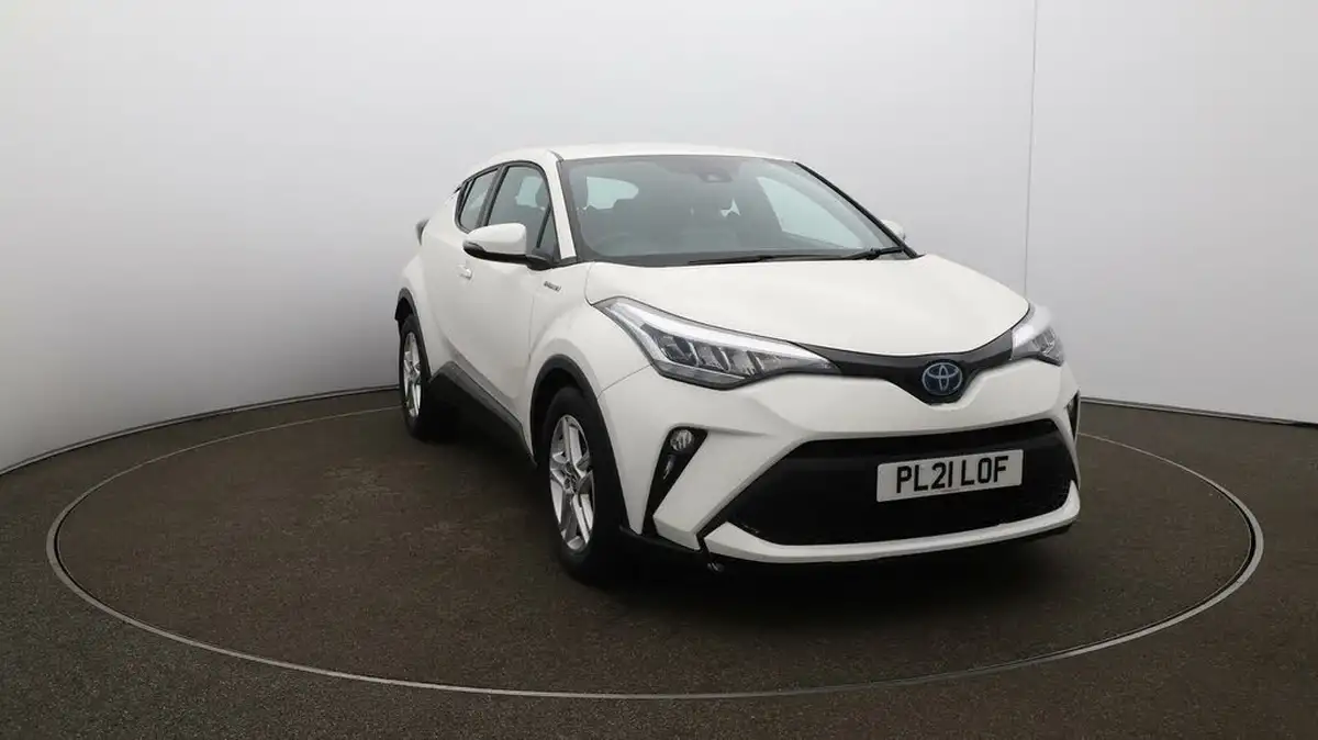 2021-toyota-c-hr-18-vvt-i-icon-big-33