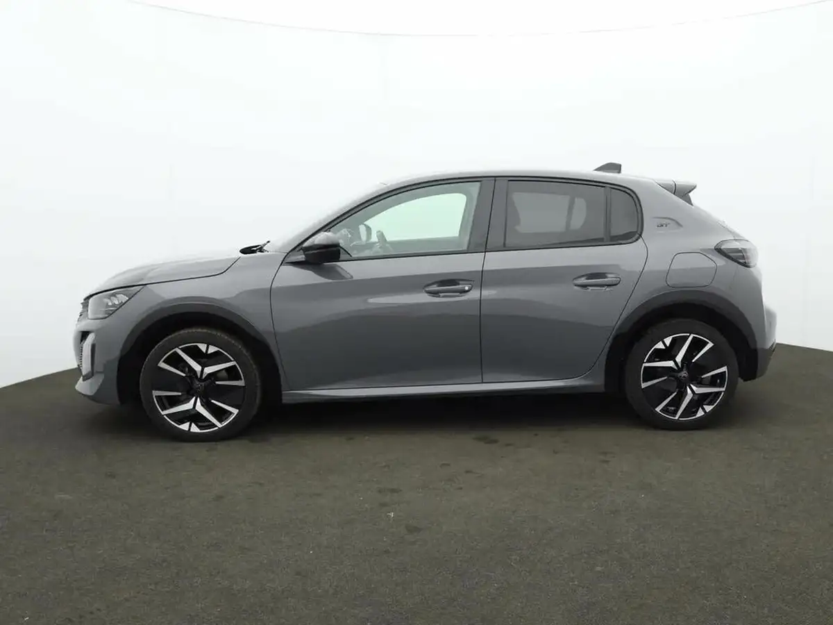 2024-peugeot-208-12-puretech-gt-100ps-big-3