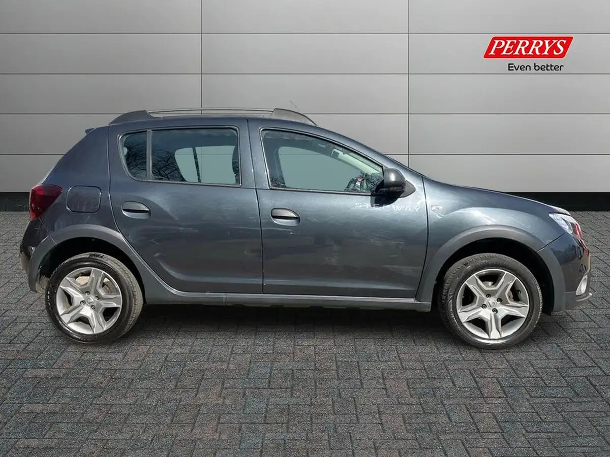 2017-dacia-sandero-stepway-09-tce-laureate-big-2