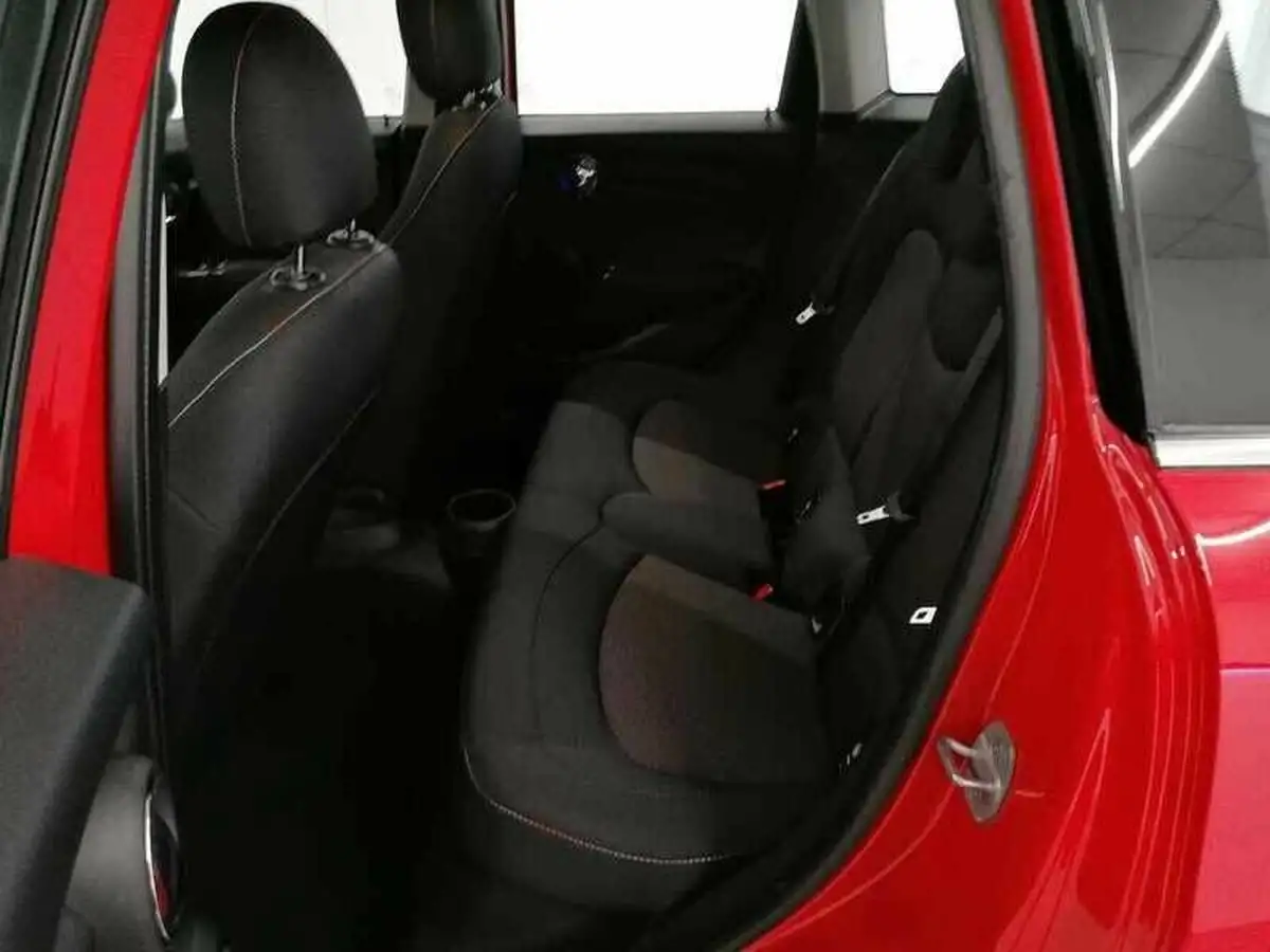 2019-mini-cooper-15-cooper-classic-hatchback-5d-big-19