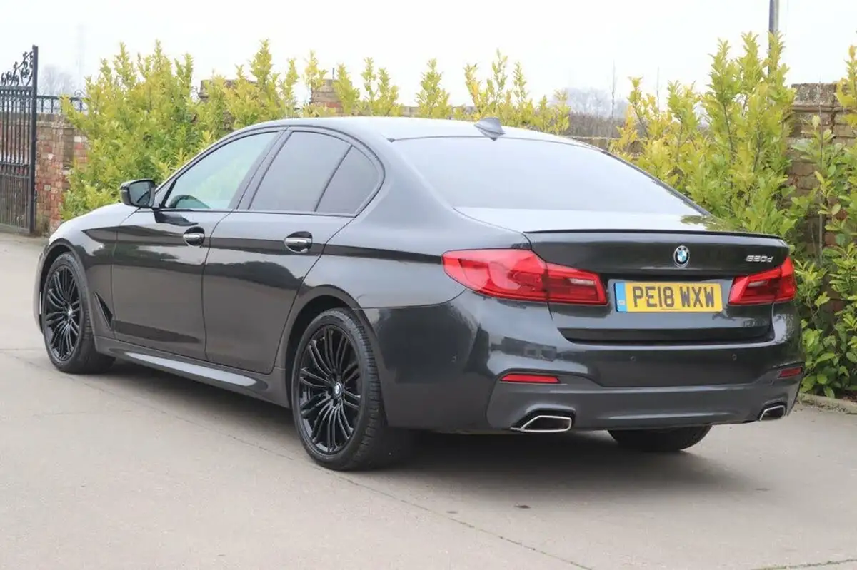 2018-bmw-5-series-20td-520d-m-sport-188bhp-ss-saloon-4d-big-5