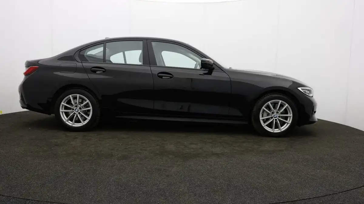 2020-bmw-3-series-20-330e-se-pro-saloon-4d-big-31