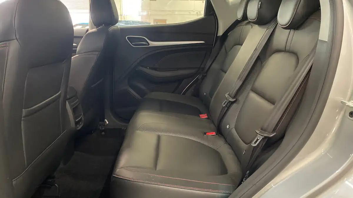 2023-mg-zs-suv-15-vti-tech-exclusive-big-13