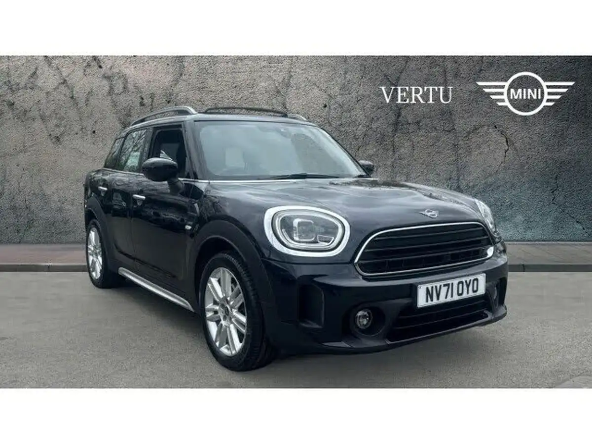 2022-mini-countryman-15-cooper-sport-comfortnav-plus-big-0