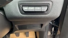 2022-renault-captur-10-tce-iconic-edition-small-33