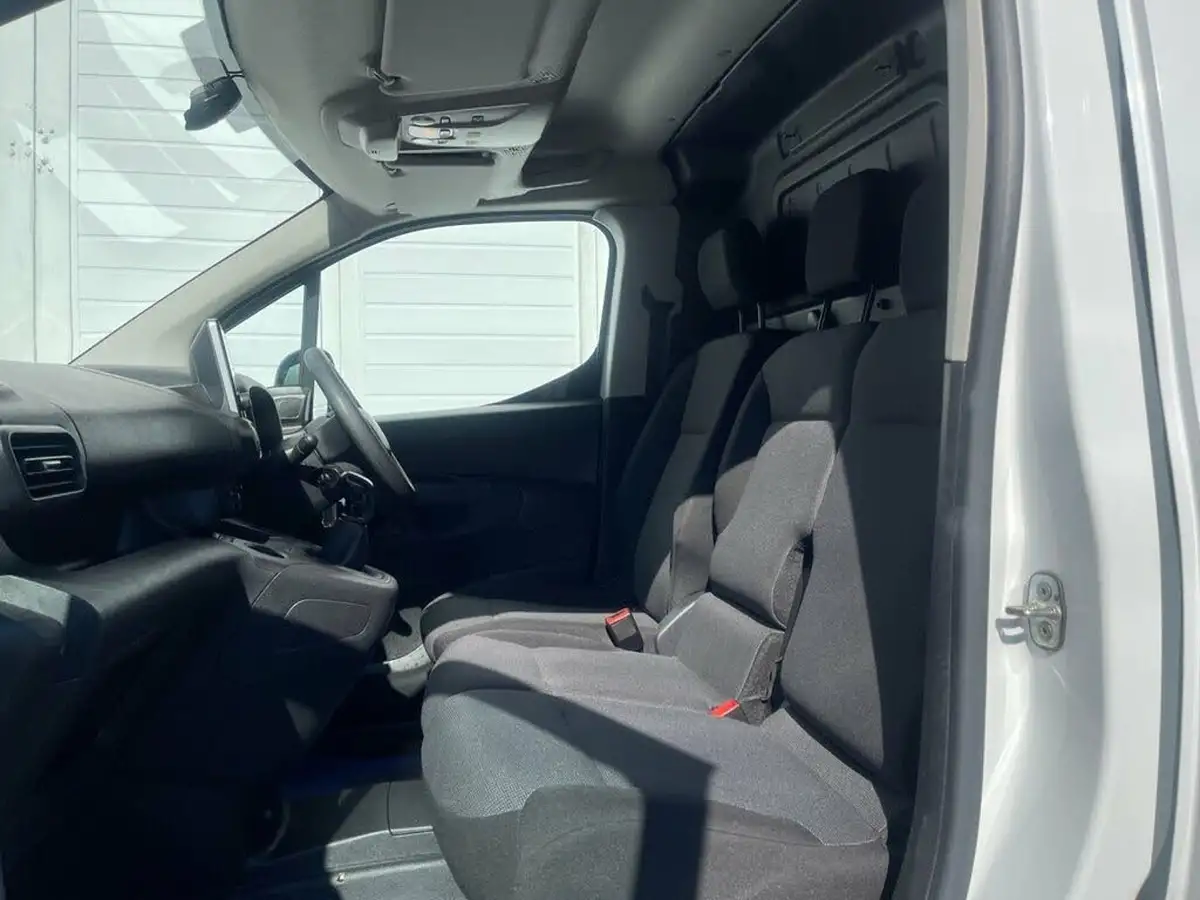 2021-citroen-berlingo-15bluehdi-650-enterprise-ss-big-10