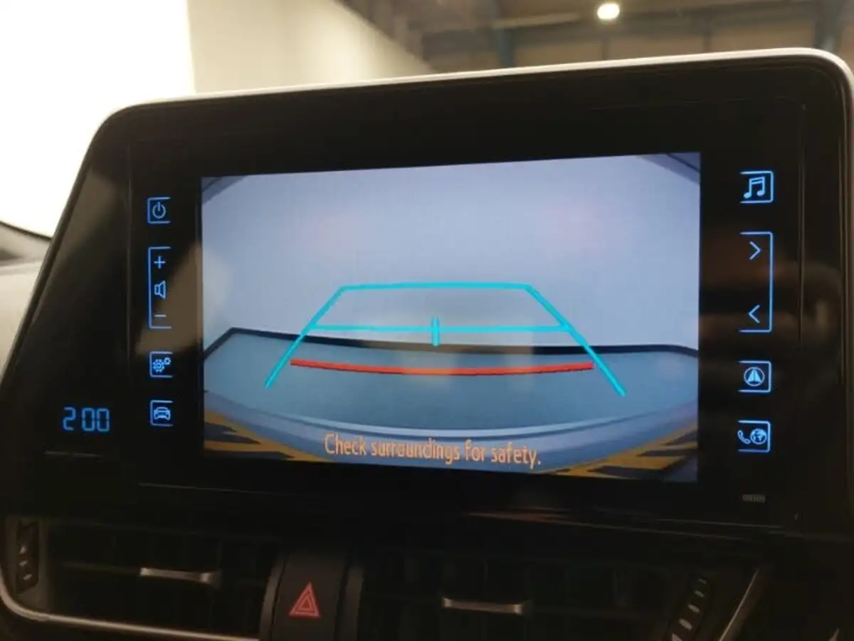 2017-toyota-c-hr-18-vvt-i-icon-big-17