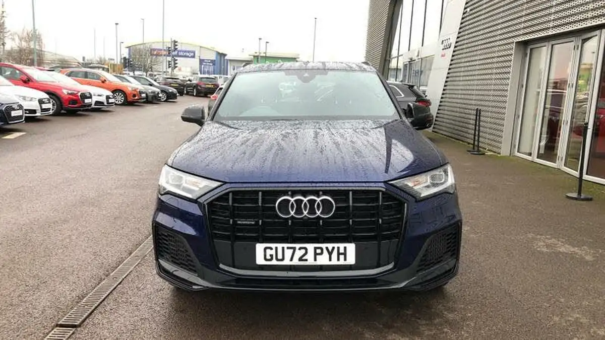2022-audi-q7-30-55-tfsi-black-edition-big-8