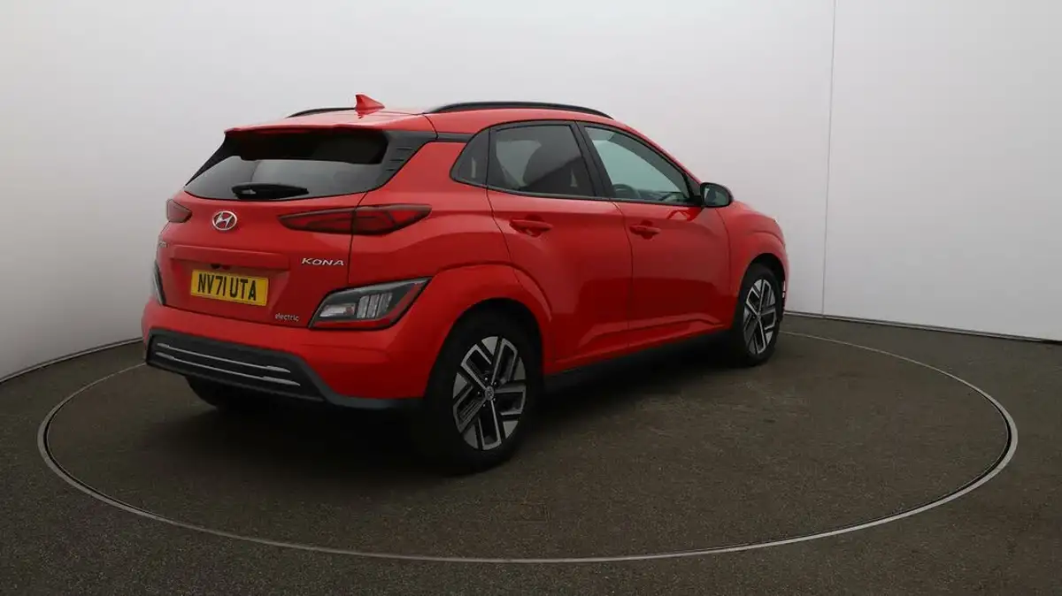 2022-hyundai-kona-e-ultimate-big-7