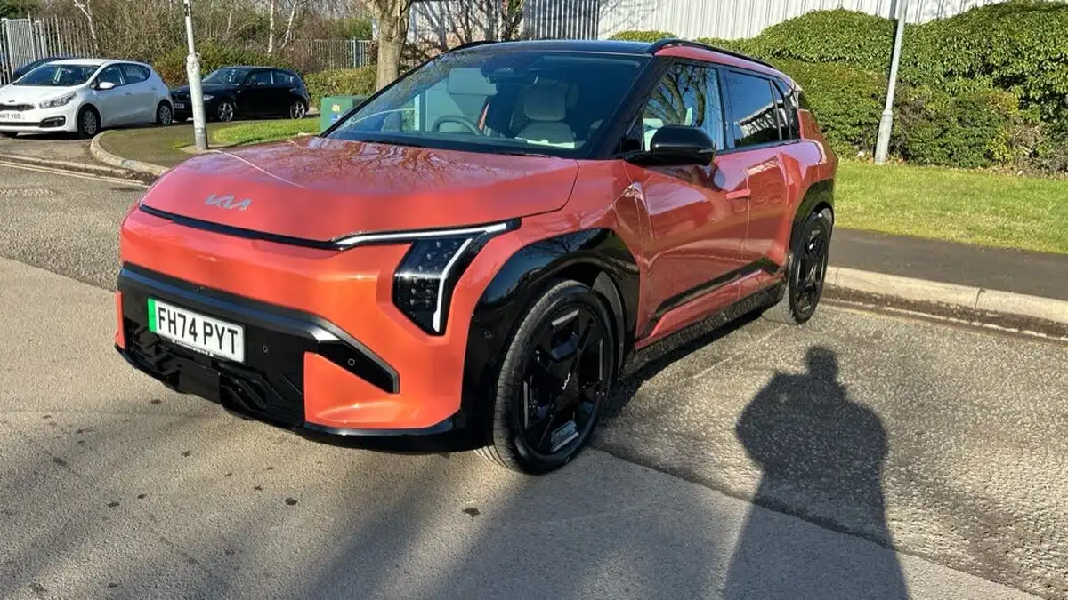 2025-kia-ev3-e-gt-line-s-big-25