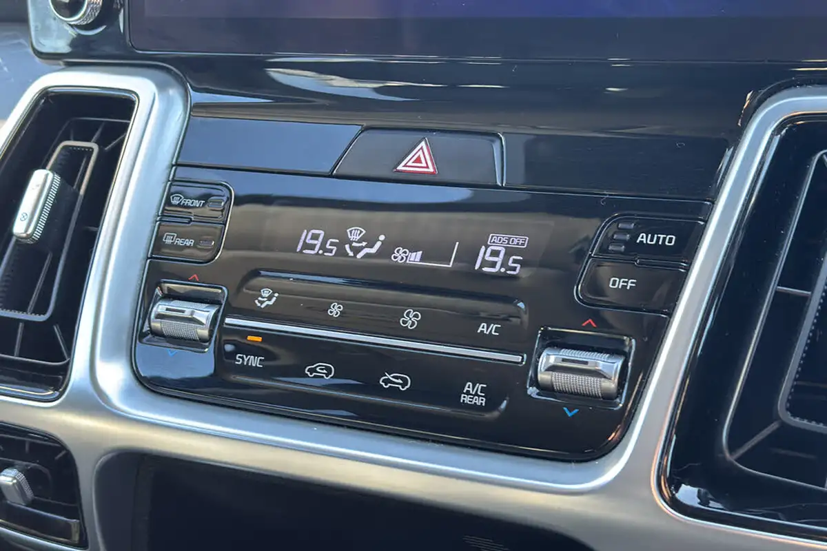 2021-kia-sorento-22-crdi-3-big-14