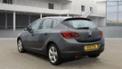 2011-vauxhall-astra-20td-sri-20cdti-16v-160ps-hatchback-auto-small-8