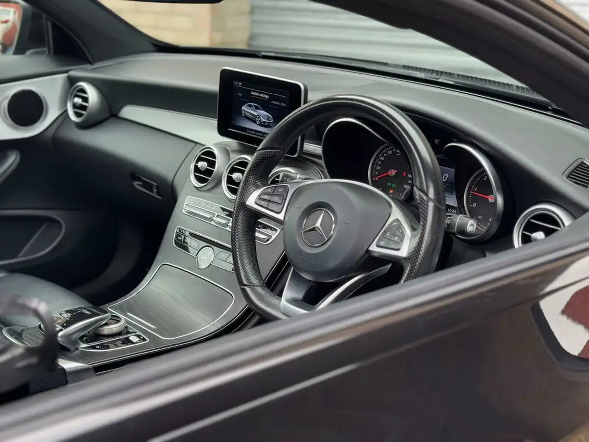 2017-mercedes-benz-c-class-21d-c220d-amg-line-premiumss-coupe-2d-9g-tronic-plus-big-5