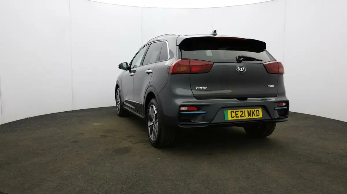 2021-kia-e-niro-ev-4-big-45