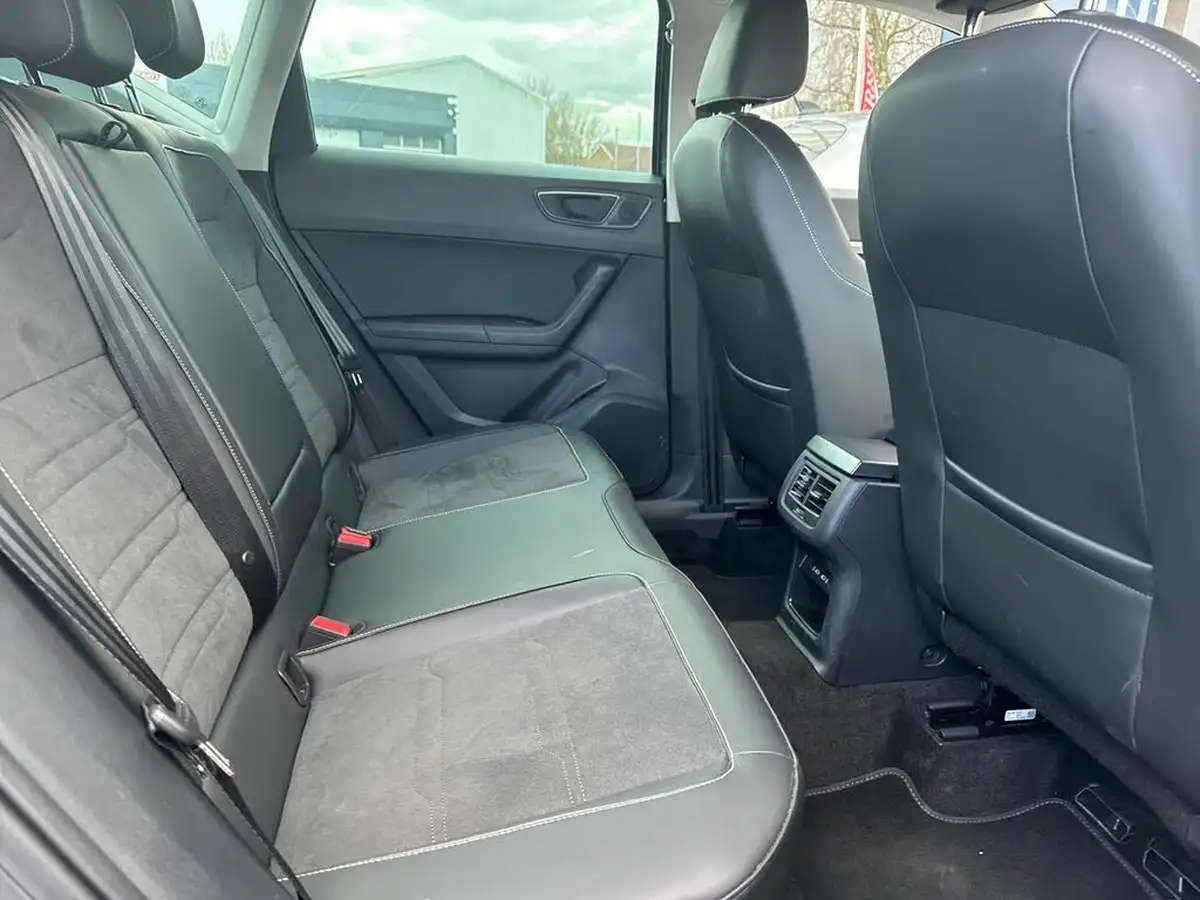 2024-seat-ateca-15-ecotsi-xperience-dsg-big-36