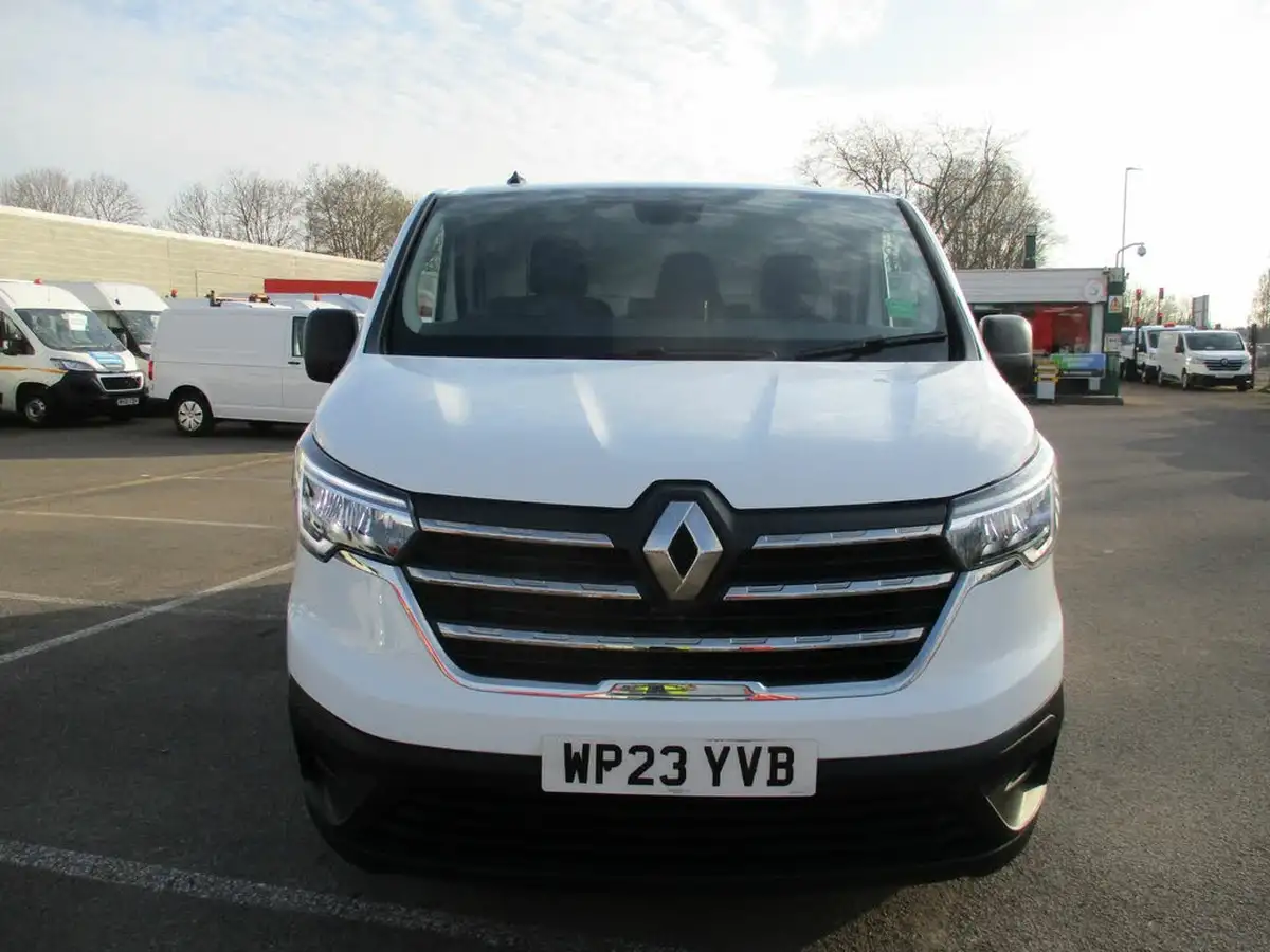 2023-renault-trafic-20dci-sl28-130-business-big-8