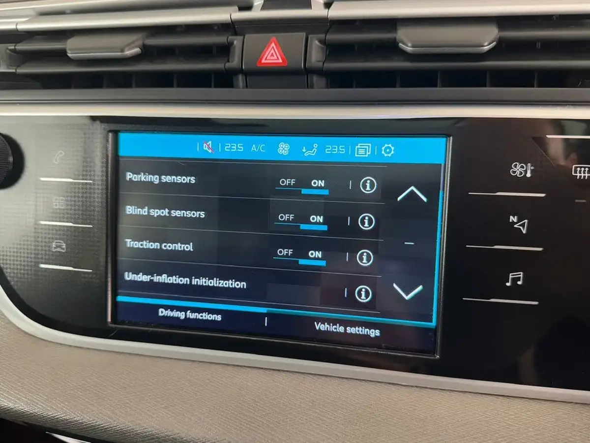 2019-citroen-grand-c4-spacetourer-12-puretech-flair-big-41