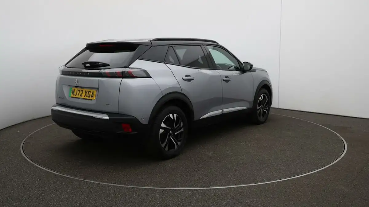 2021-peugeot-2008-suv-e-gt-big-48