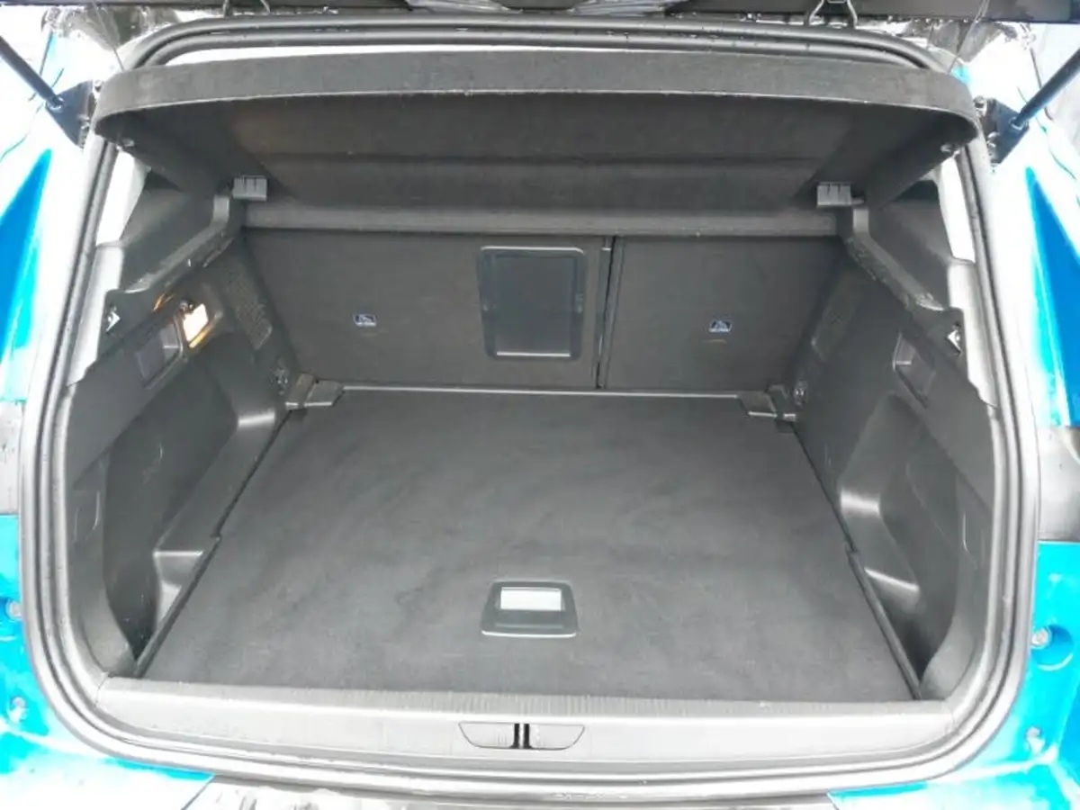 2019-vauxhall-grandland-x-12-sport-nav-big-7