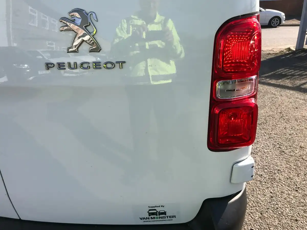 2021-peugeot-expert-15-bluehdi-professional-standard-1000-eu6dt-e-big-36