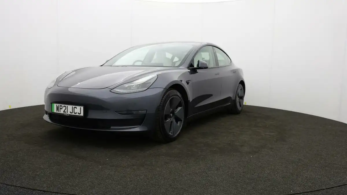 2021-tesla-model-3-e-long-range-4x4-big-57