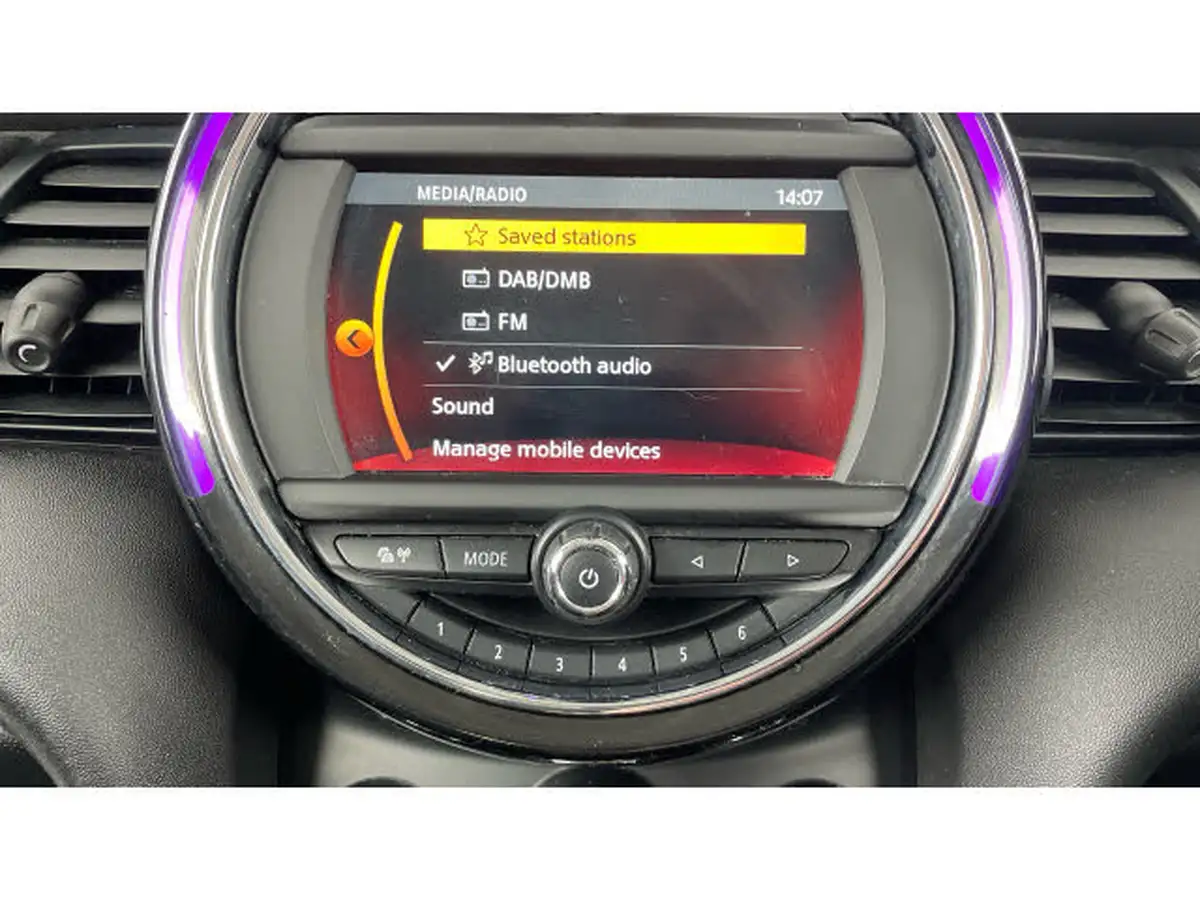2018-mini-cooper-15-one-series-ii-ss-5d-big-52
