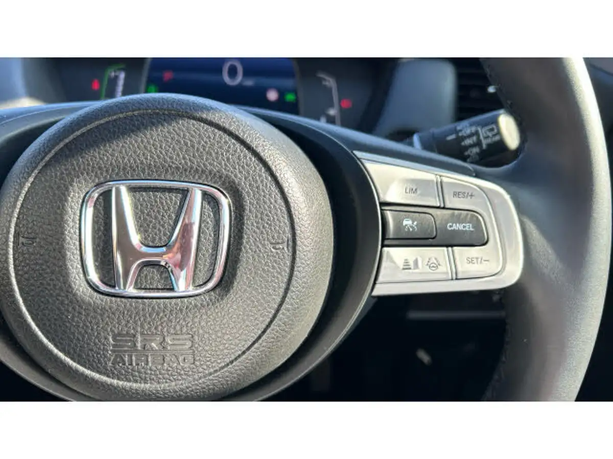 2024-honda-jazz-15-i-mmd-elegance-big-17