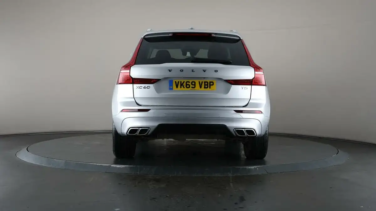 2019-volvo-xc60-20-t5-momentum-pro-big-6