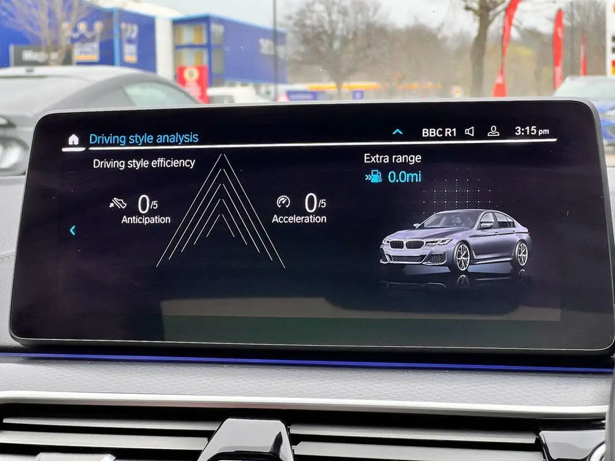 2022-bmw-5-series-20td-520d-xdrive-m-sport-mht-saloon-4d-big-38