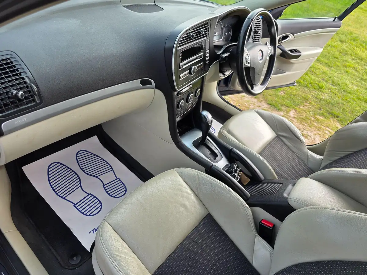 2007-saab-9-3-19td-vector-sport-150ps-saloon-4d-auto-big-17
