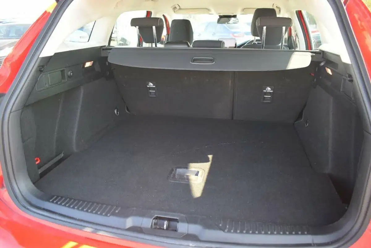 2020-ford-focus-10t-zetec-125ps-estate-auto-big-15
