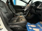 2019-volvo-v40-15-t2-r-design-edition-small-16