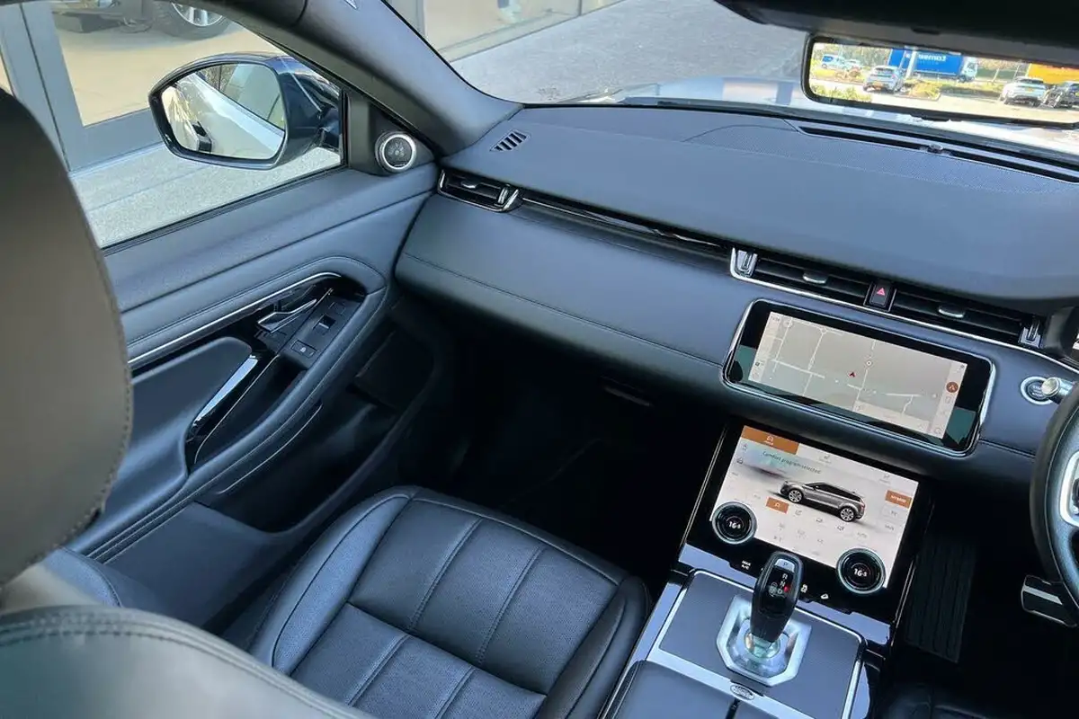 2021-land-rover-range-rover-evoque-15-p300e-r-dynamic-hse-big-20